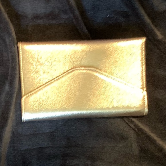 Rose gold shimmer shiny passport travel wallet - Picture 6 of 6